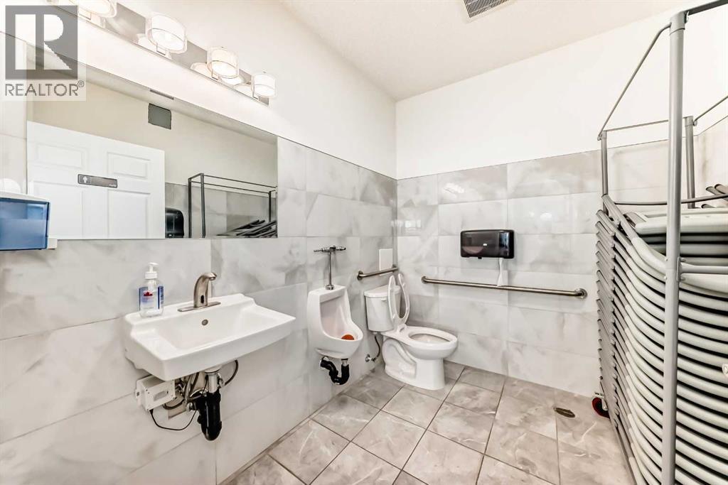 1810 10 Avenue Ne, Calgary, Alberta  T2E 0Y2 - Photo 21 - A2287976