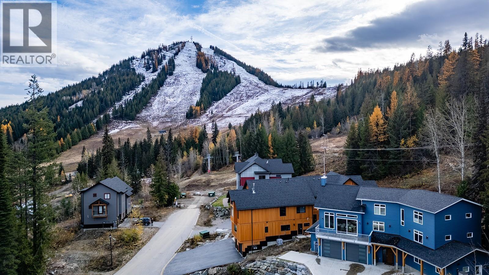 2001 Crest Road Unit# B, Rossland, British Columbia  V0G 1Y0 - Photo 54 - 10366877