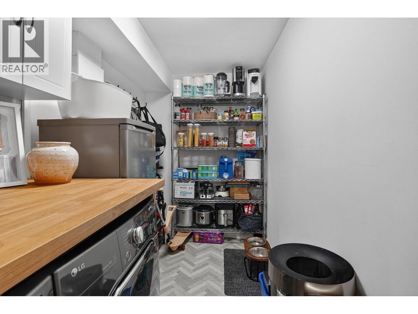 7355 Capistrano Drive, Burnaby, British Columbia  V5A 1P7 - Photo 19 - R3092823