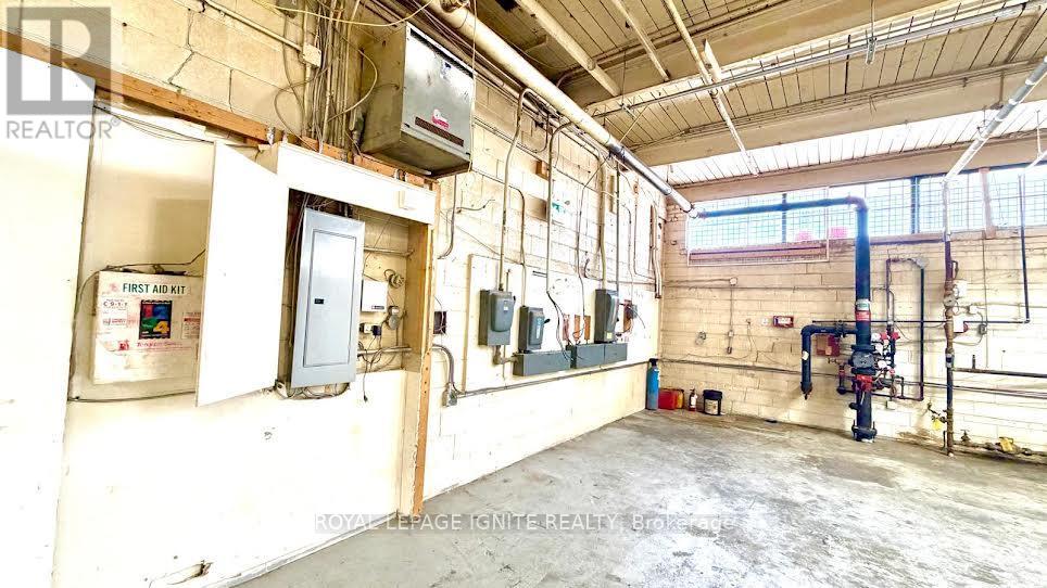 1b - 5 Racine Road, Toronto, Ontario  M9W 2Z2 - Photo 31 - W12809534