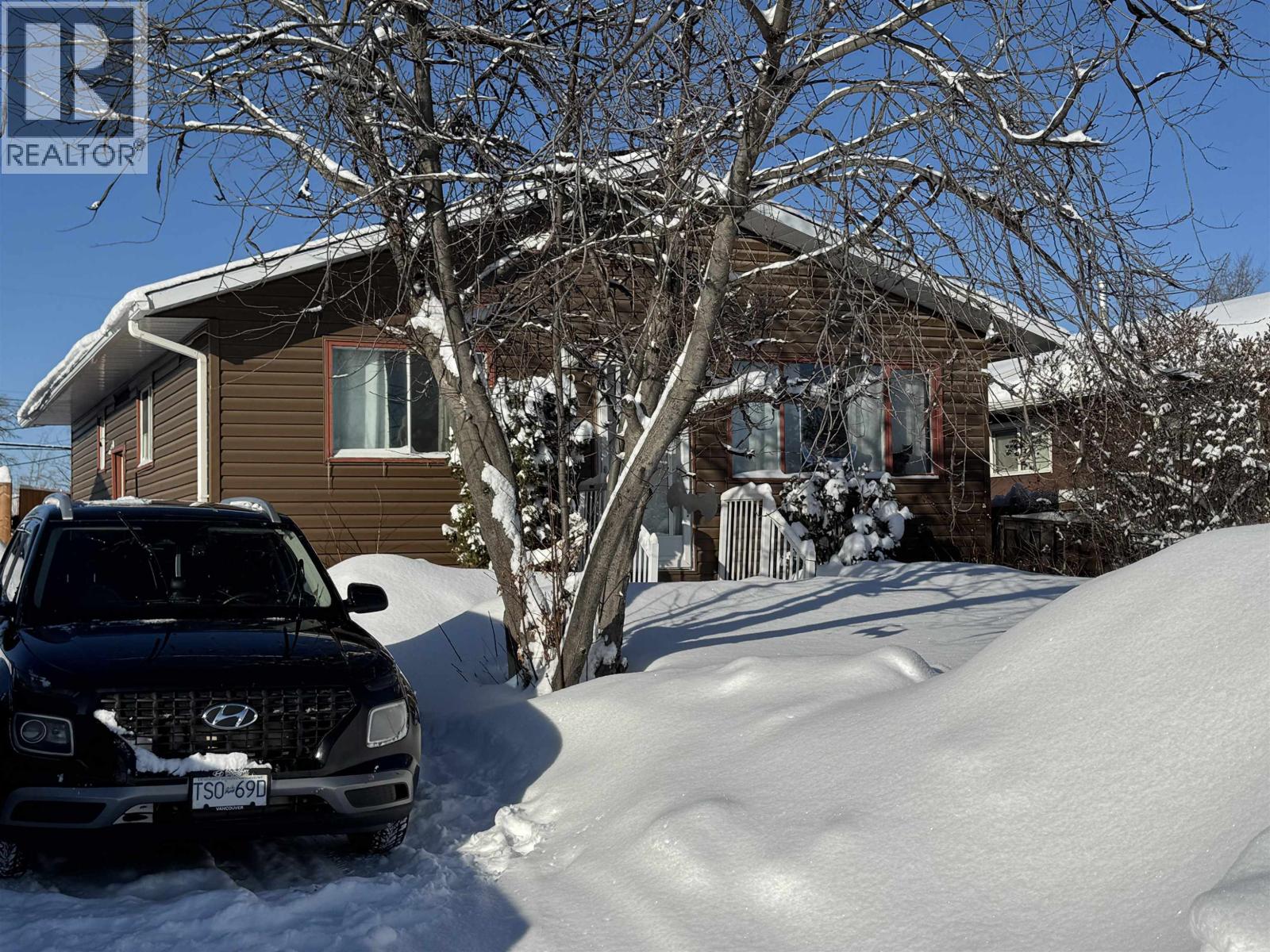 9020 91 STREET, Fort St. John, British Columbia