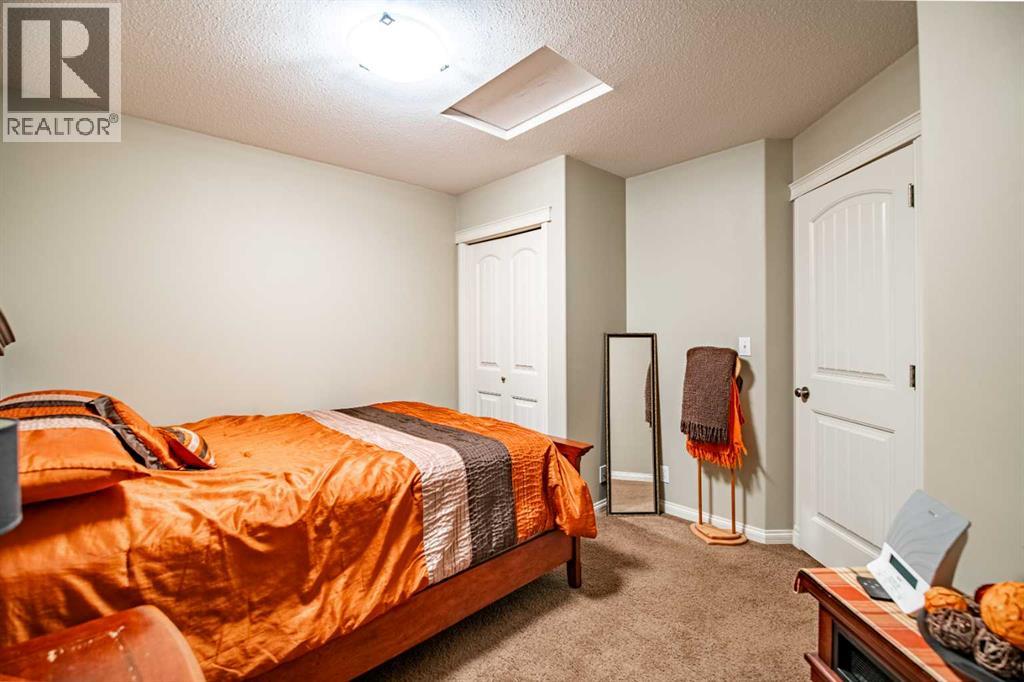 261 Jenner Crescent, Red Deer, Alberta  T4P 0B5 - Photo 13 - A2281381