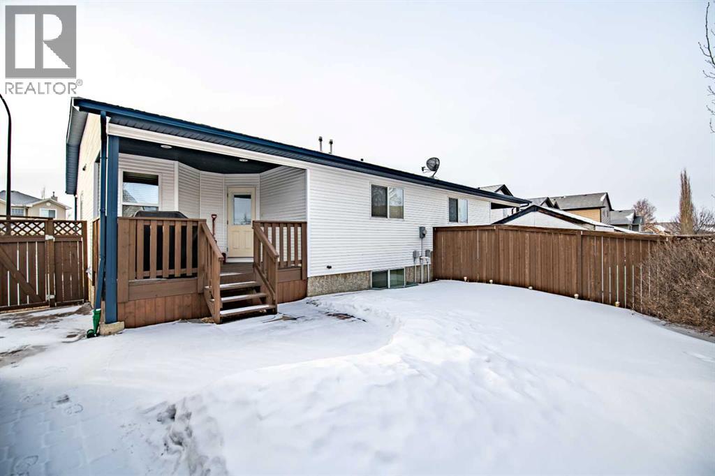 261 Jenner Crescent, Red Deer, Alberta  T4P 0B5 - Photo 4 - A2281381