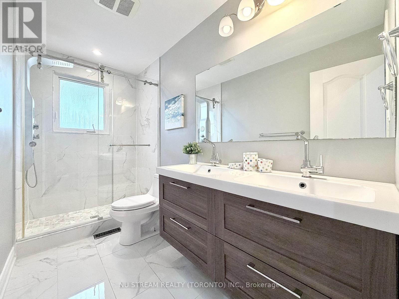 3 Mosedale Crescent, Toronto, Ontario  M2J 3A3 - Photo 24 - C12814018