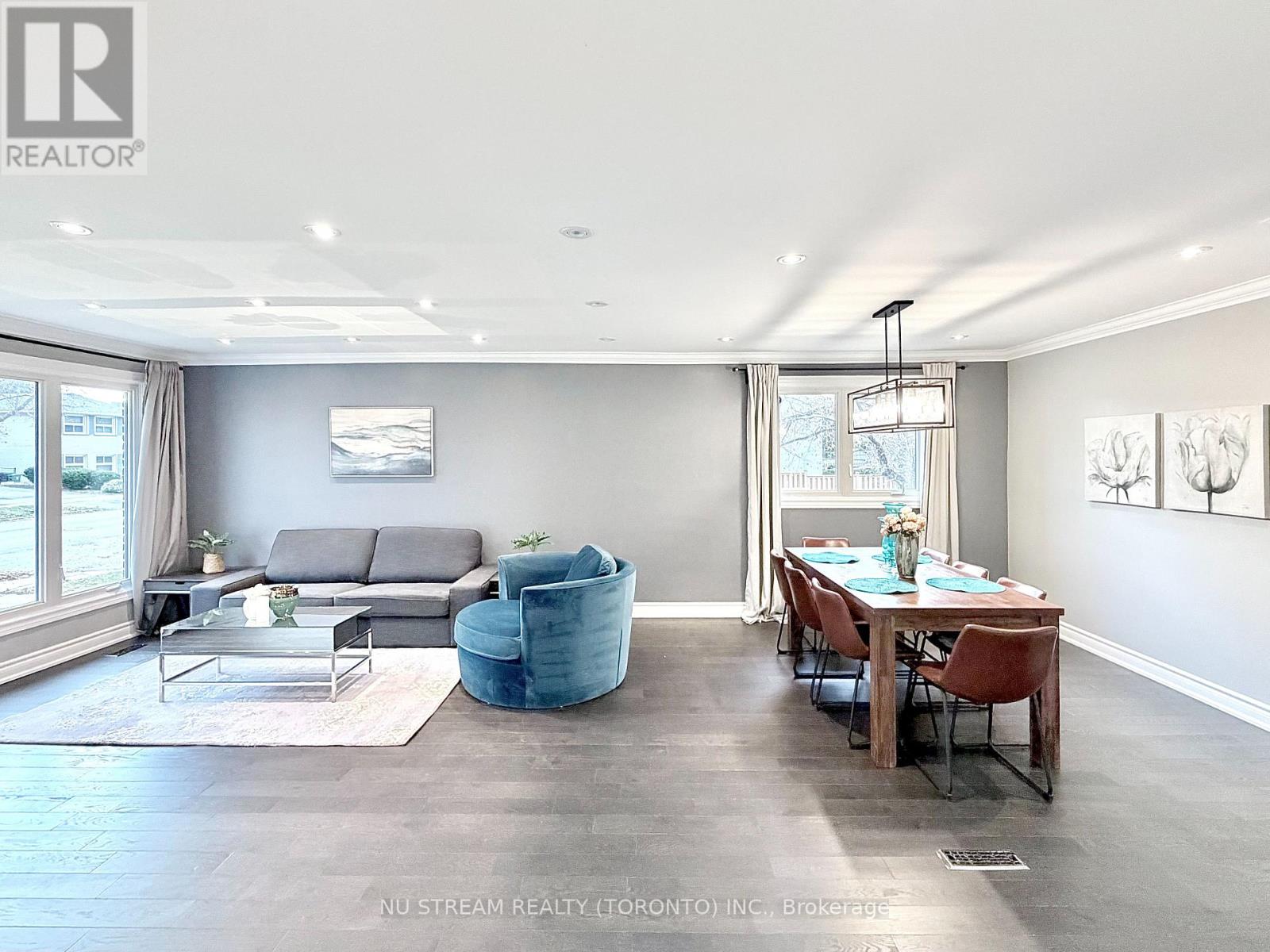 3 Mosedale Crescent, Toronto, Ontario  M2J 3A3 - Photo 5 - C12814018