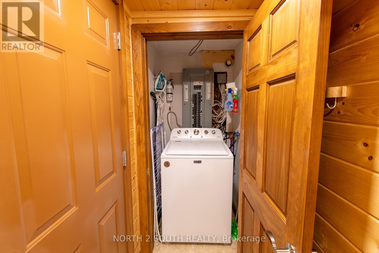 98 33rd Street N, Wasaga Beach, Ontario  L9Z 2B9 - Photo 30 - S12814014