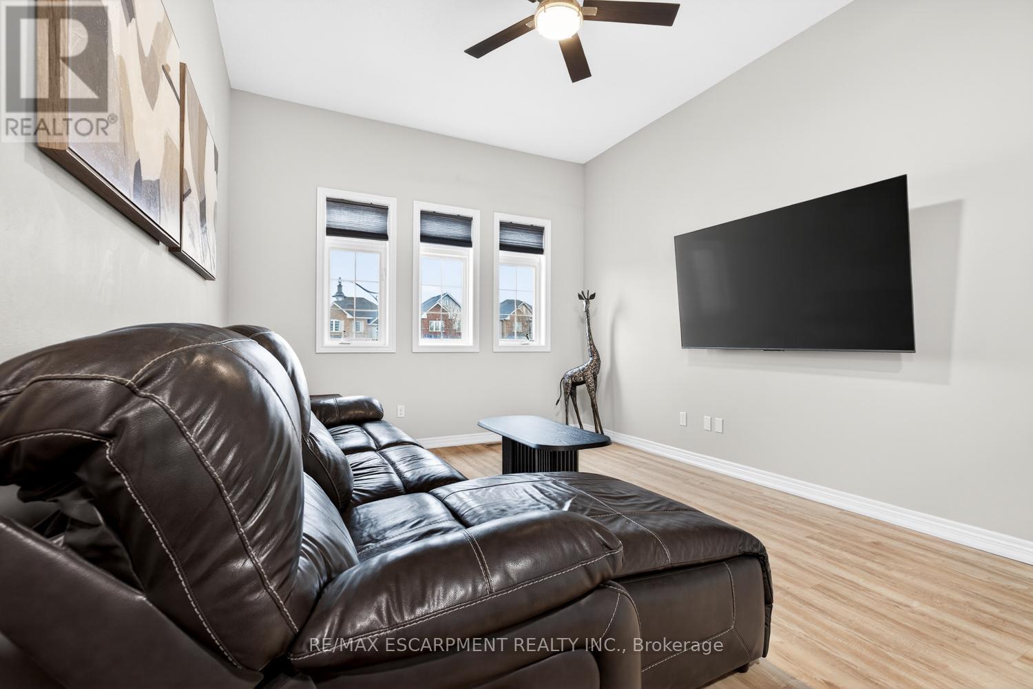 8 Bousfield Court, Hamilton, Ontario  L8B 0T3 - Photo 19 - X12813994