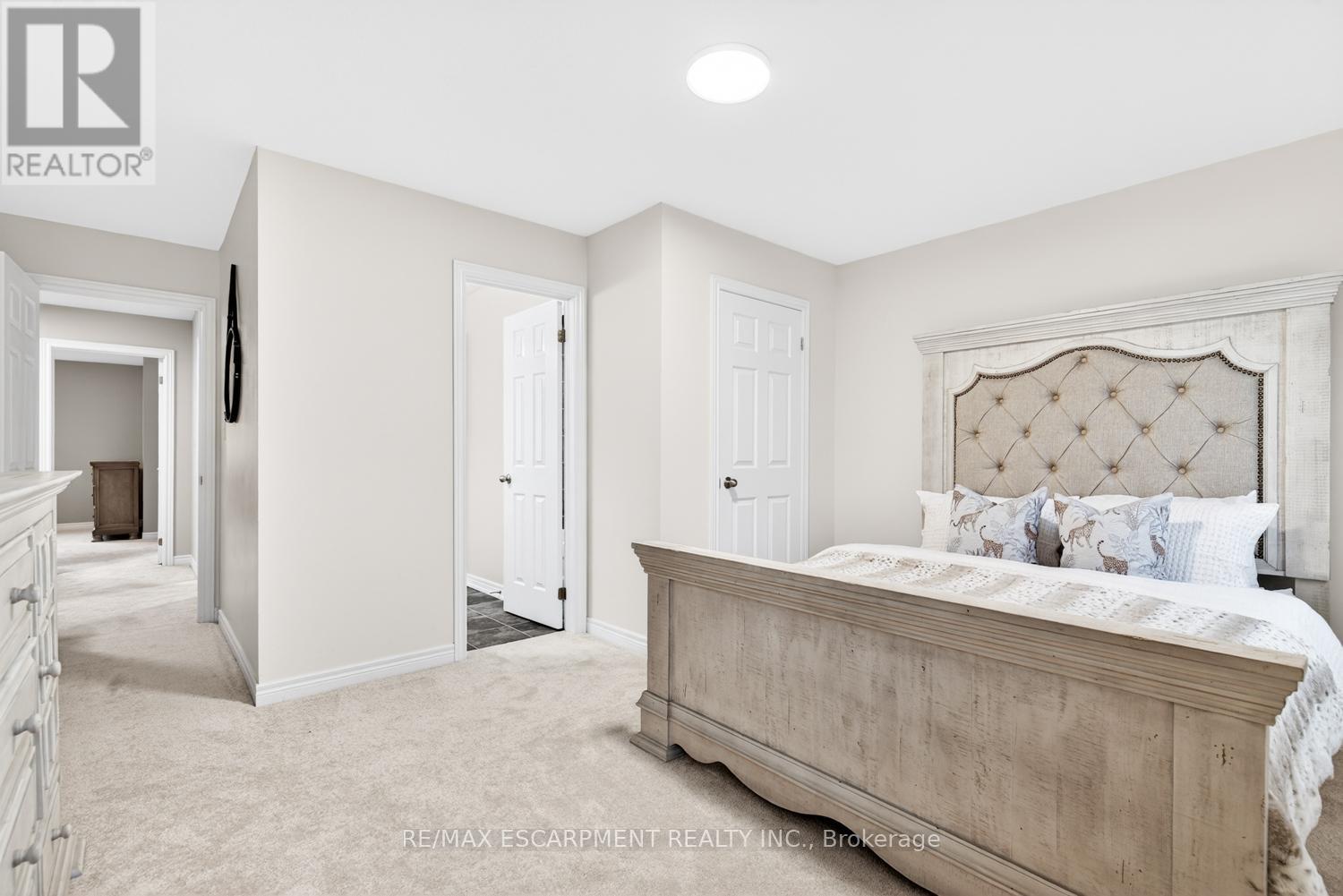 8 Bousfield Court, Hamilton, Ontario  L8B 0T3 - Photo 27 - X12813994