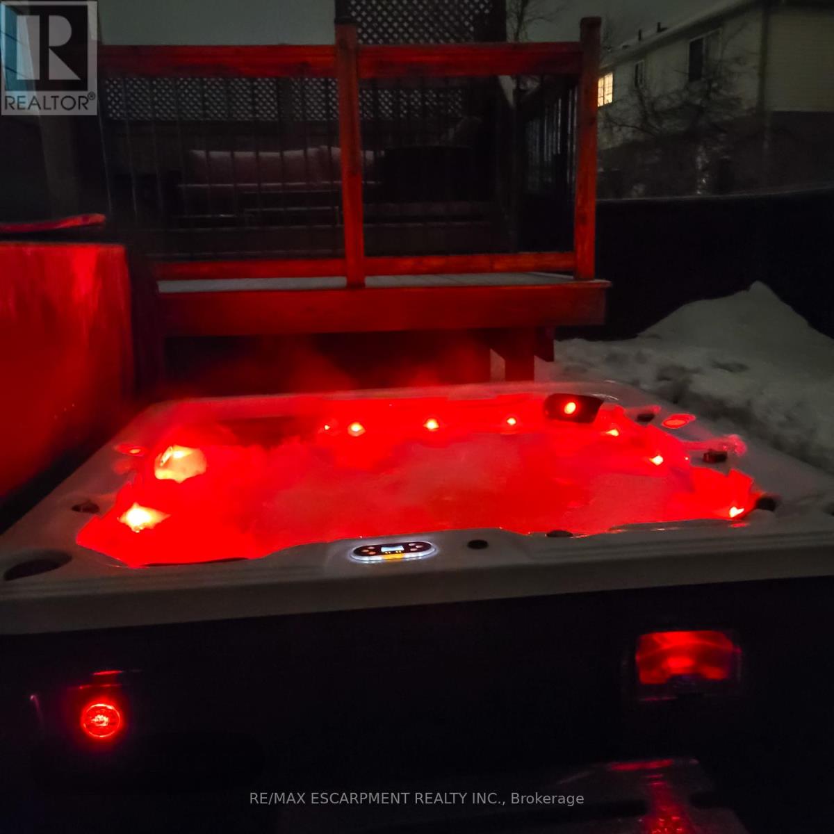 8 Bousfield Court, Hamilton, Ontario  L8B 0T3 - Photo 50 - X12813994