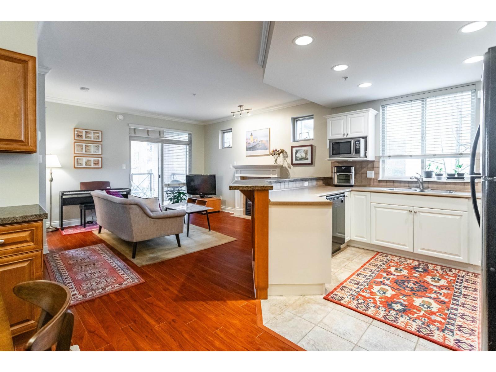 207 1787 154 Street, Surrey, British Columbia  V4A 4S1 - Photo 5 - R3092131