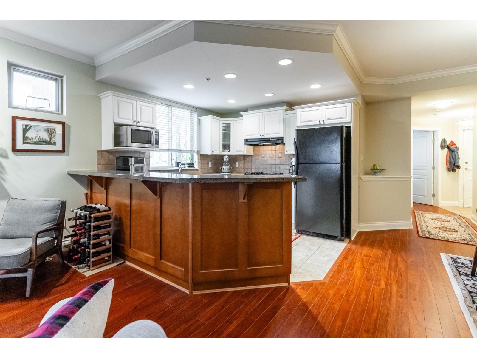 207 1787 154 Street, Surrey, British Columbia  V4A 4S1 - Photo 8 - R3092131