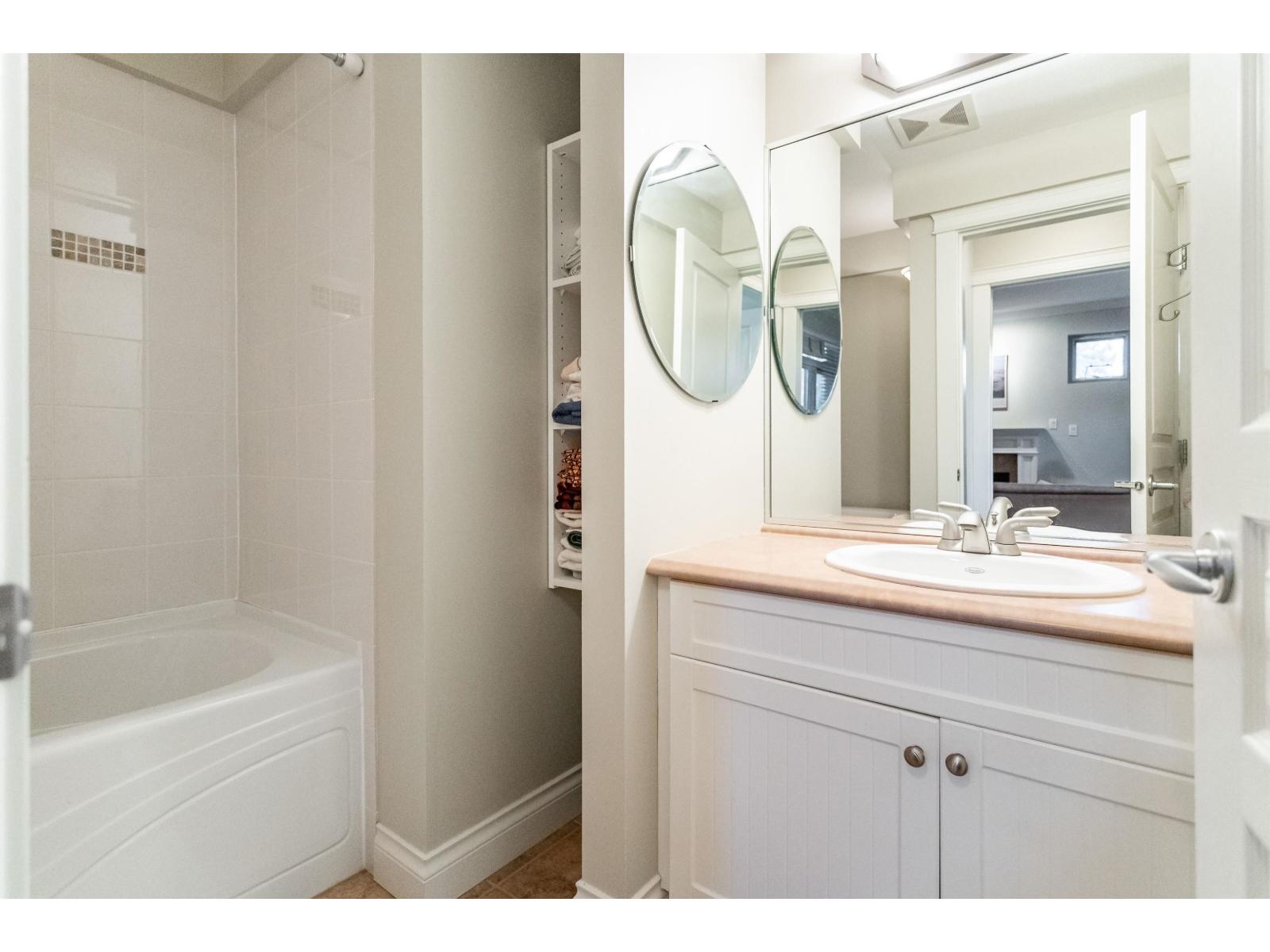 207 1787 154 Street, Surrey, British Columbia  V4A 4S1 - Photo 24 - R3092131