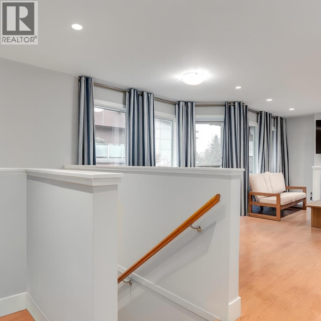 304 3711 Delbrook Avenue, North Vancouver, British Columbia V7N 3Z4 - Photo 8 - R3078219