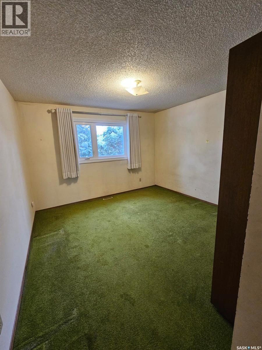 402 Mckercher Drive, Saskatoon, Saskatchewan  S7H 3W5 - Photo 7 - SK029065