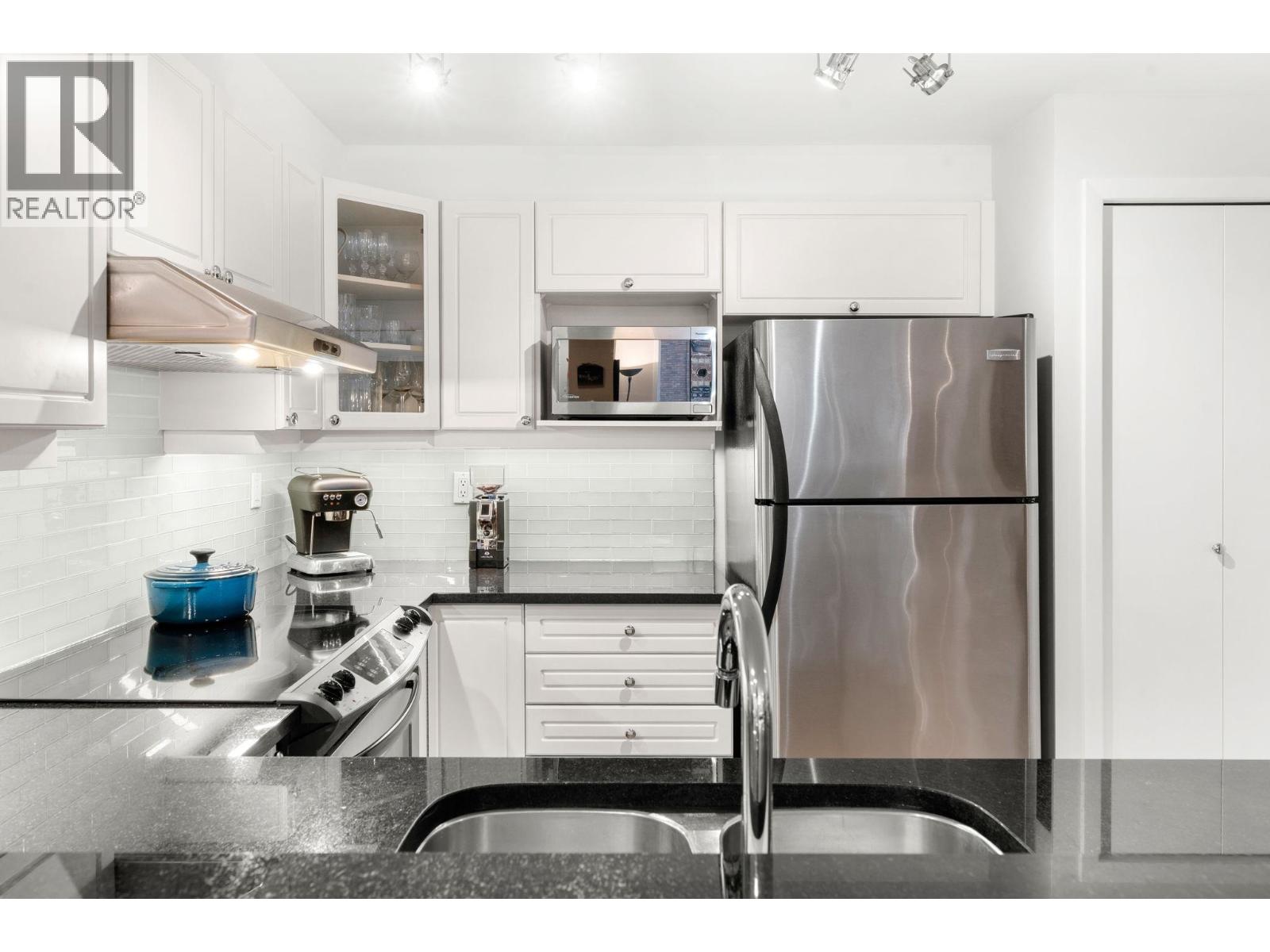 1878 York Avenue, Vancouver, British Columbia  V6J 5A7 - Photo 10 - R3085428