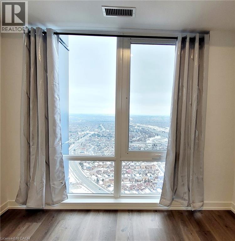 395 Square One Drive, Mississauga, Ontario  L5B 0P6 - Photo 16 - 40806991