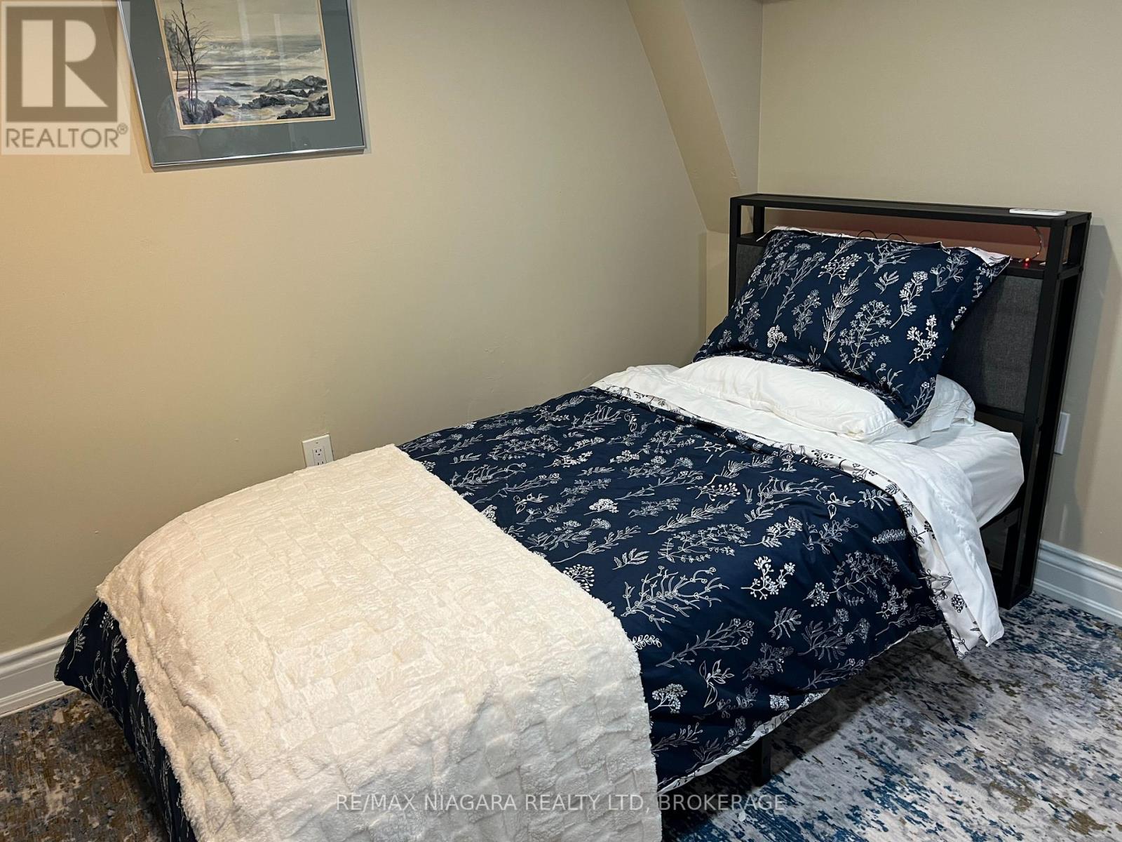 Lower - 3968 St Peter Street, Niagara Falls (Stamford), Ontario  L2J 2N8 - Photo 15 - X12814026