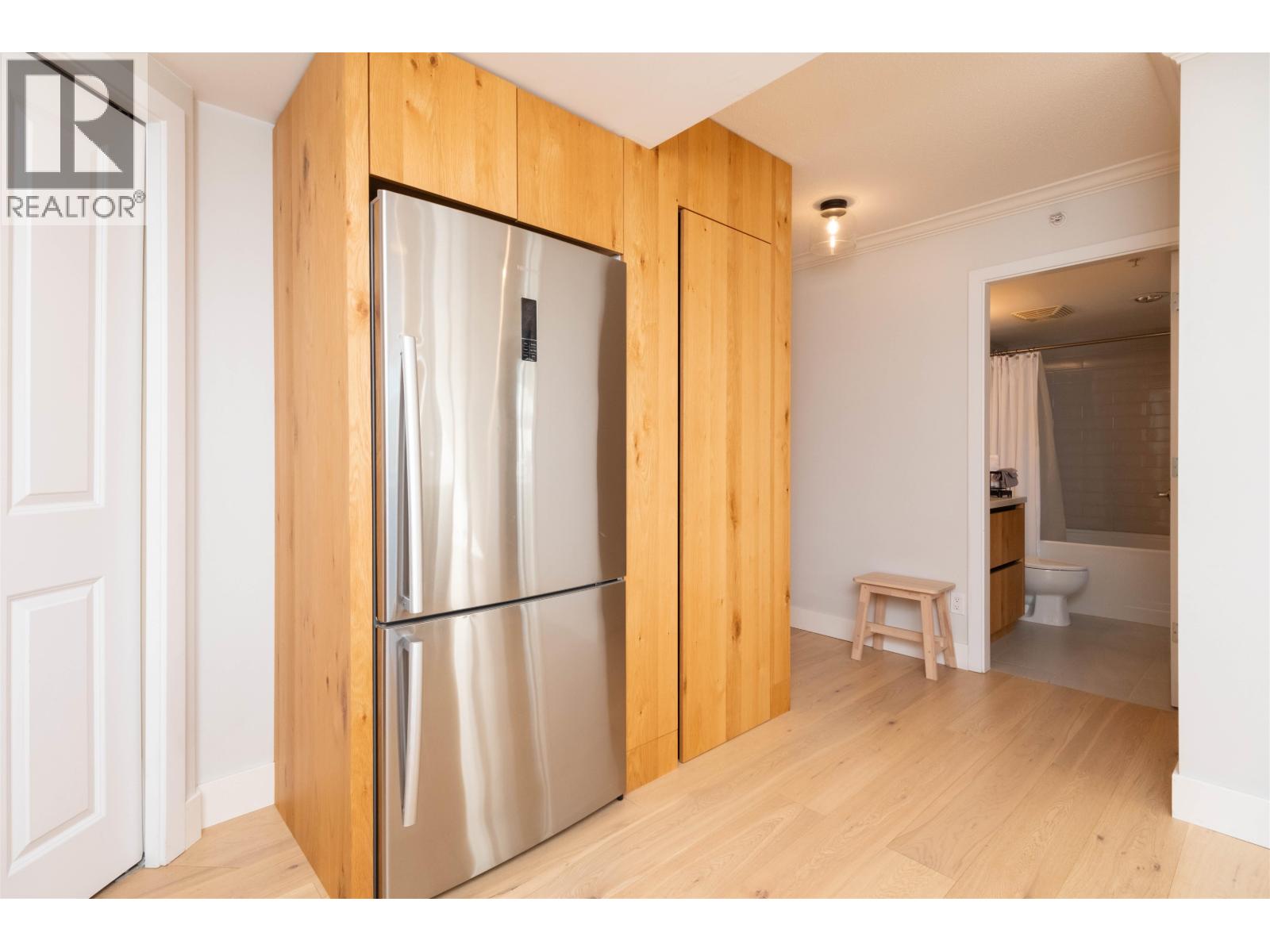 1104 235 Guildford Way, Port Moody, British Columbia  V3H 5L8 - Photo 15 - R3092918