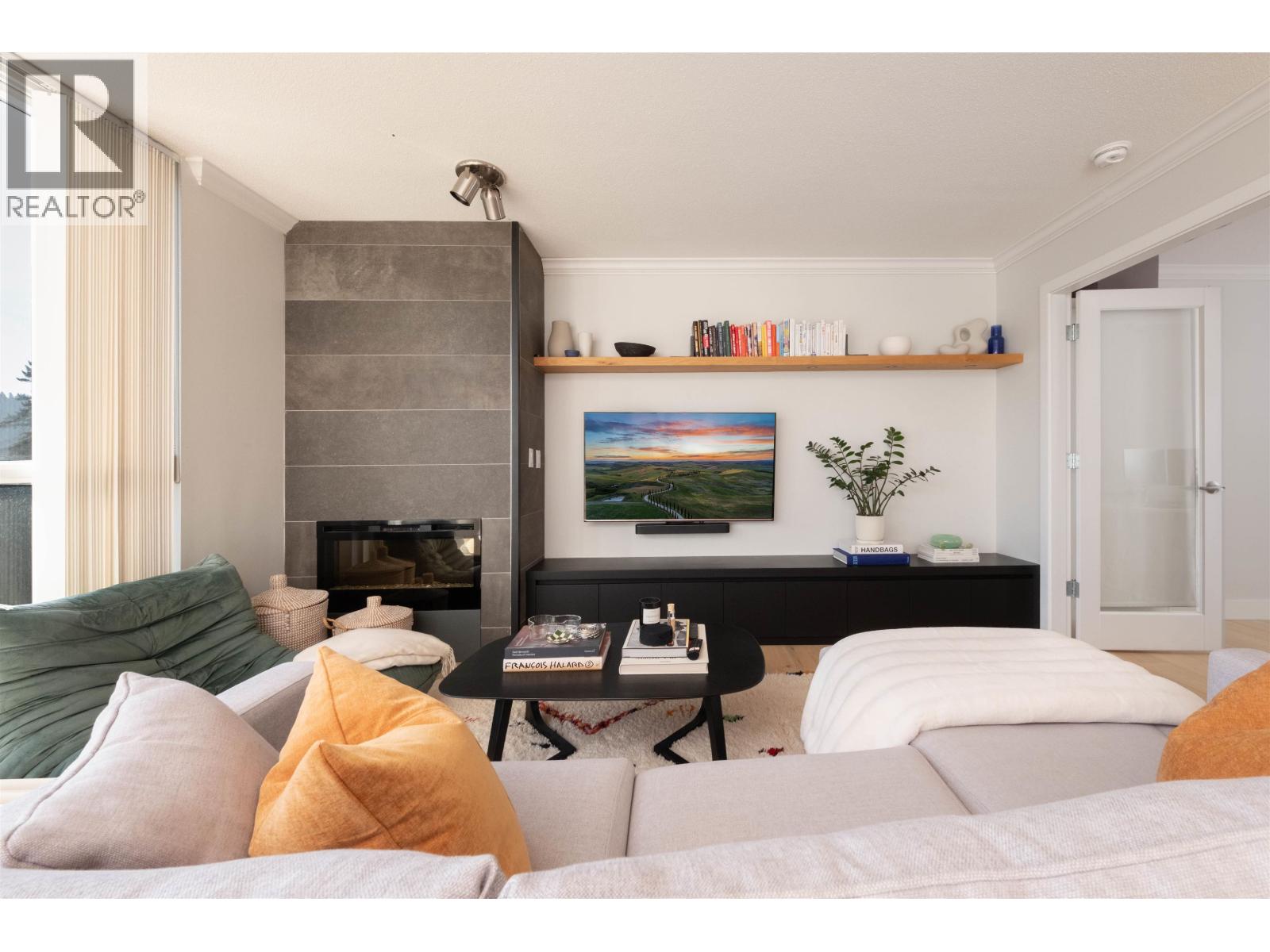 1104 235 Guildford Way, Port Moody, British Columbia  V3H 5L8 - Photo 6 - R3092918