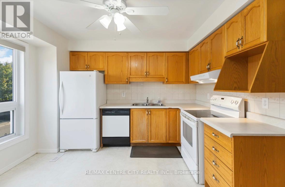 63 - 1990 Wavell Street, London East, Ontario  N5V 4N5 - Photo 16 - X12716440