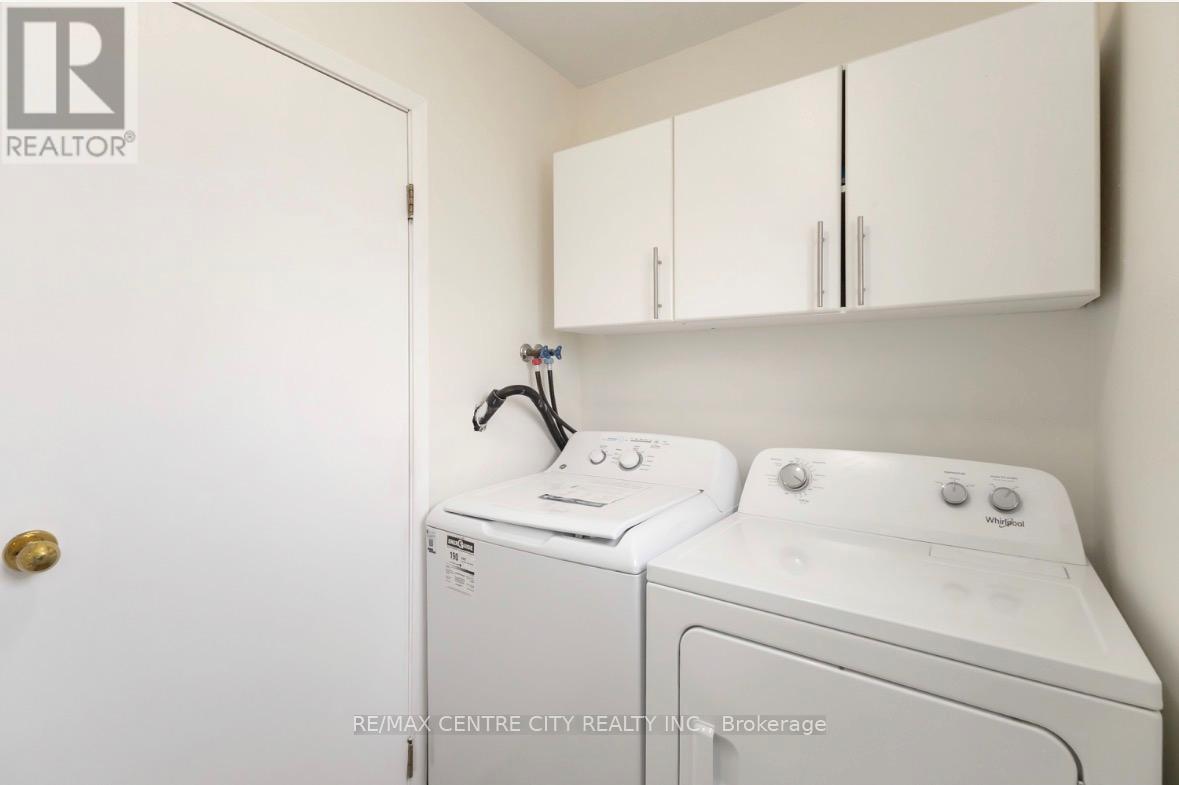 Photo 20 of 29 for 63 - 1990 Wavell Street