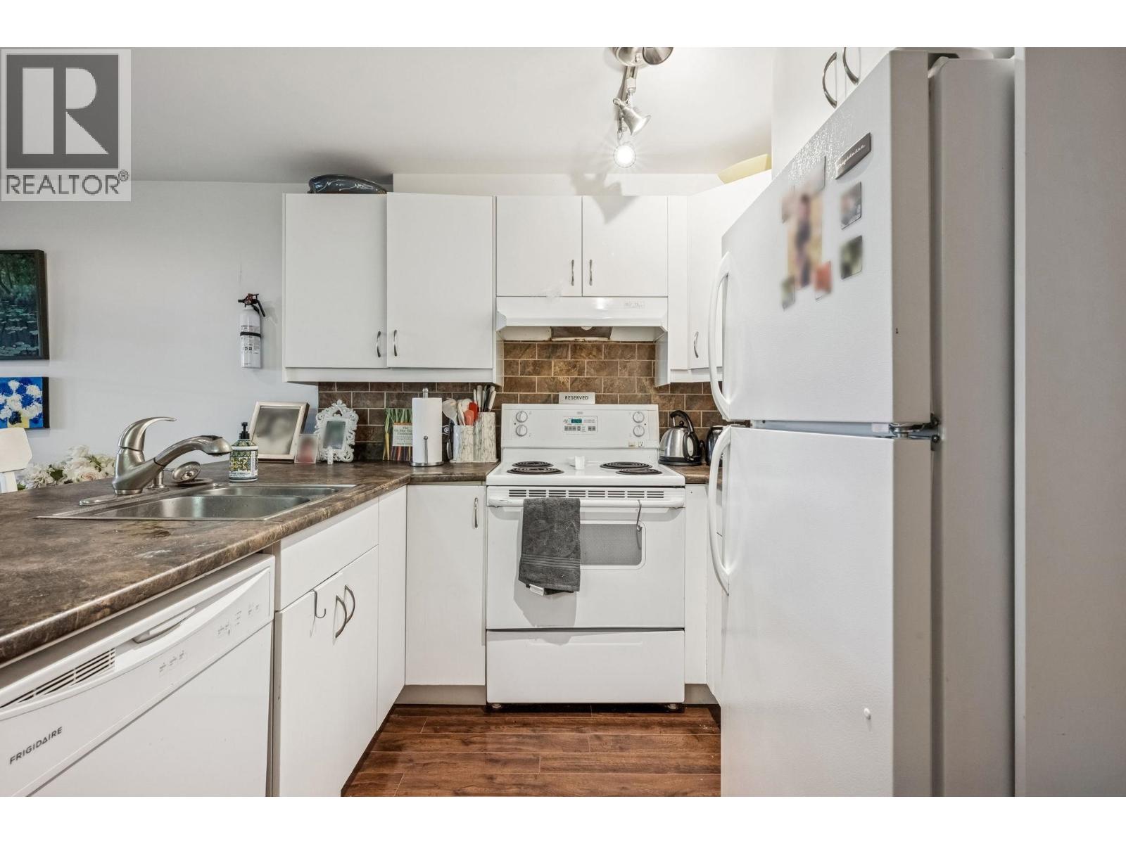 2819 W 13th Avenue, Vancouver, British Columbia  V6K 2T6 - Photo 34 - R3092927