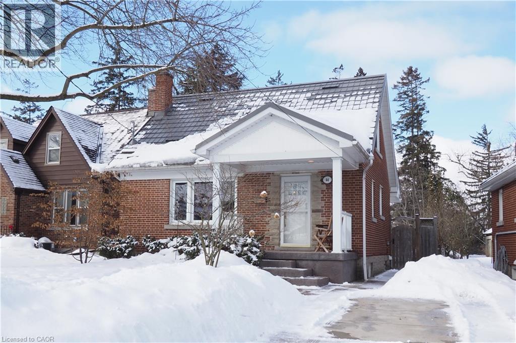 44 GARDEN Avenue, Kitchener, Ontario