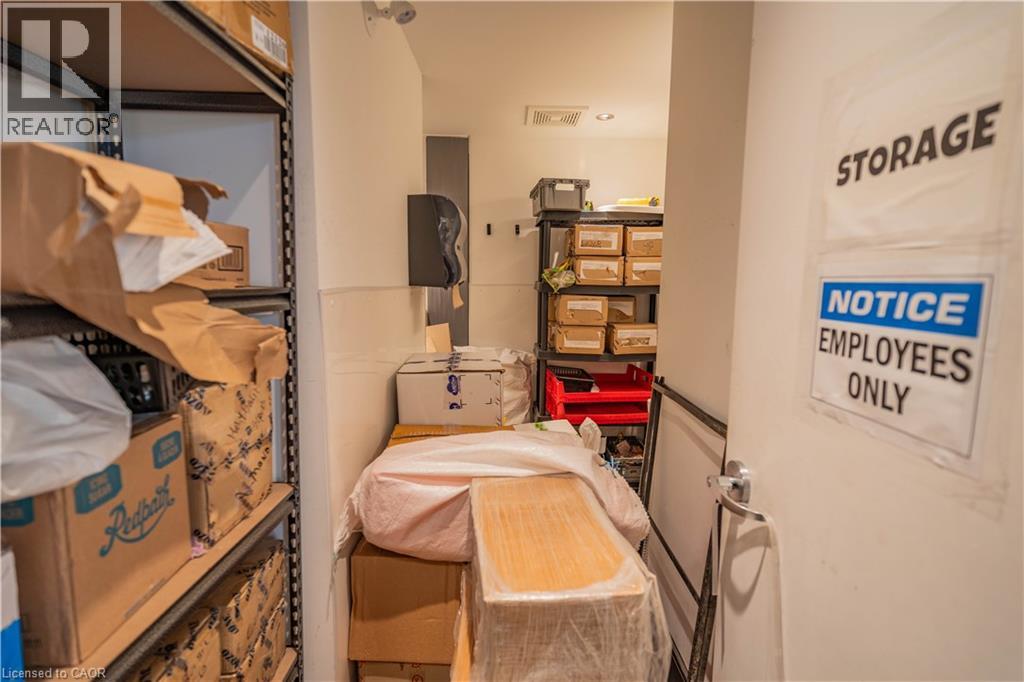 2480 Homer Watson Boulevard Unit# A2, Kitchener, Ontario  N2P 2R5 - Photo 32 - 40778065