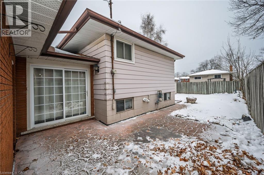 11 Crystal Court, Hamilton, Ontario  L8E 1M2 - Photo 26 - 40800116