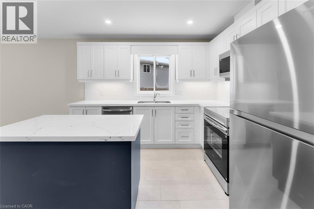 8329 Atack Court, Niagara Falls, Ontario  L2H 3N4 - Photo 14 - 40801966