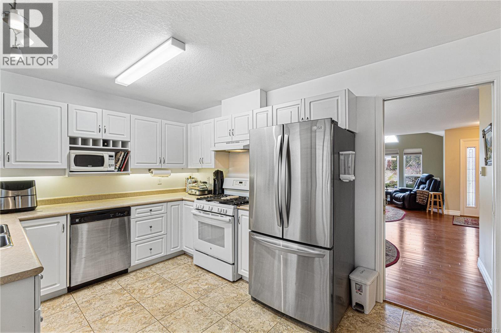 306 Rheumer Cres, Parksville, British Columbia  V9P 1C8 - Photo 13 - 1025143