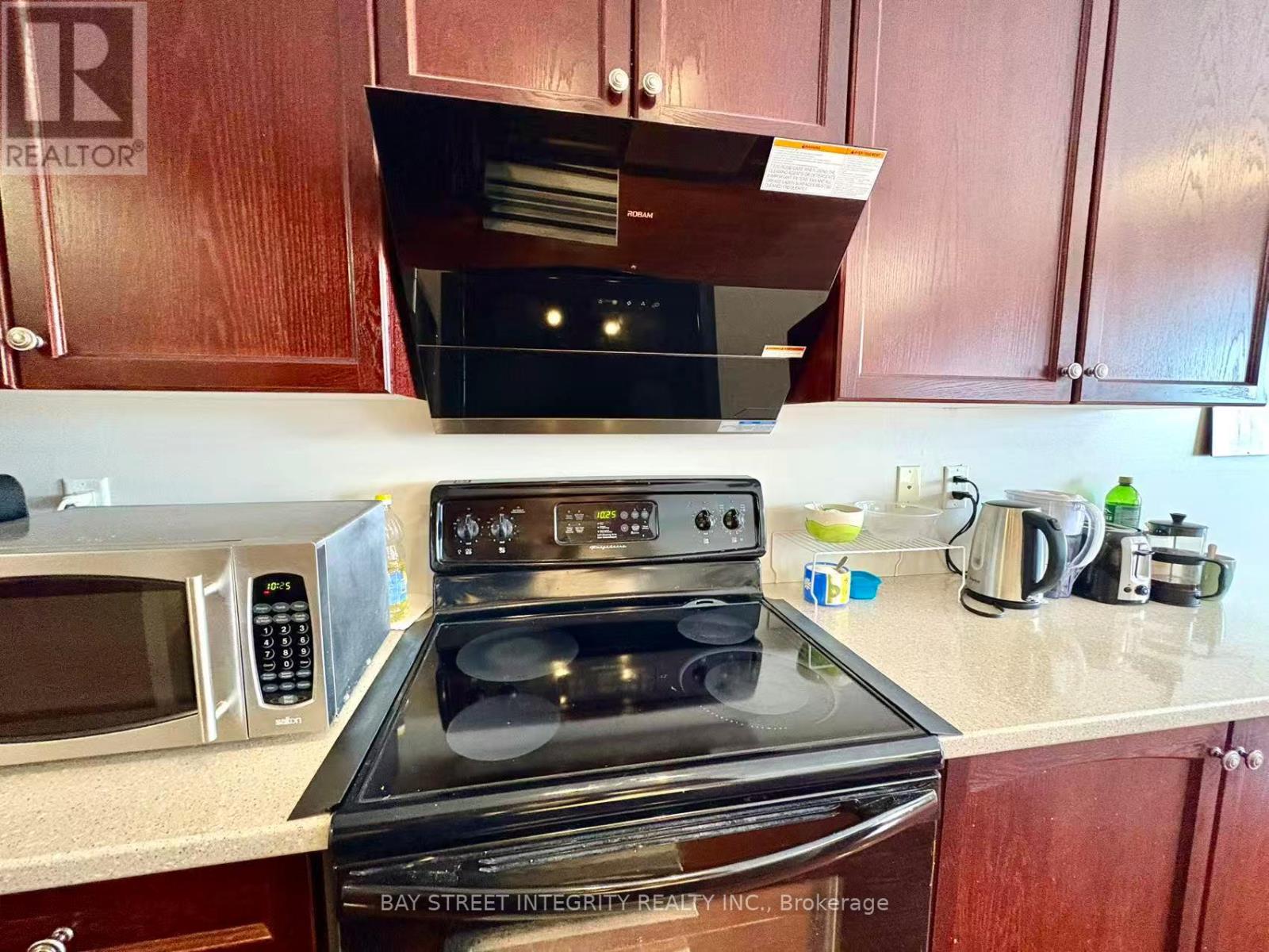 62 - 8 Townwood Drive, Richmond Hill, Ontario  L4E 4Y3 - Photo 10 - N12814050