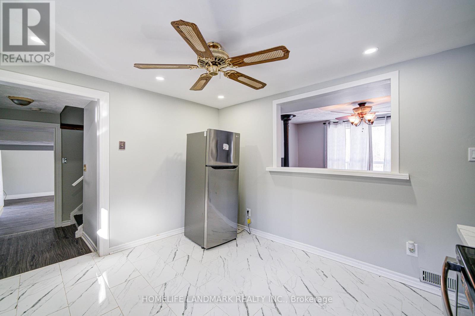 21654 Warden Avenue, East Gwillimbury, Ontario  L0G 1R0 - Photo 14 - N12814054