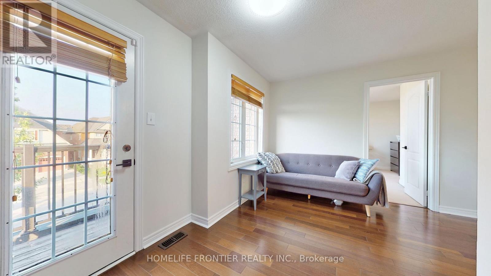 5186 Doubletree Drive, Mississauga, Ontario  L5M 8B2 - Photo 11 - W12813808