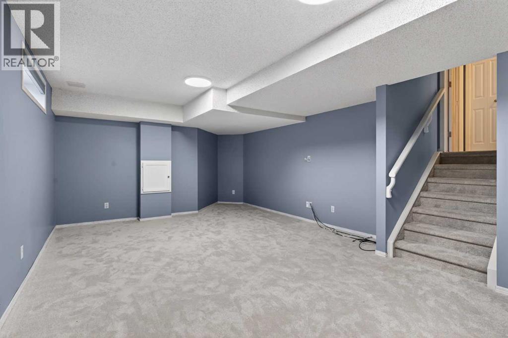 328 Douglas Ridge Close Se, Calgary, Alberta  T2Z 2M4 - Photo 36 - A2283253