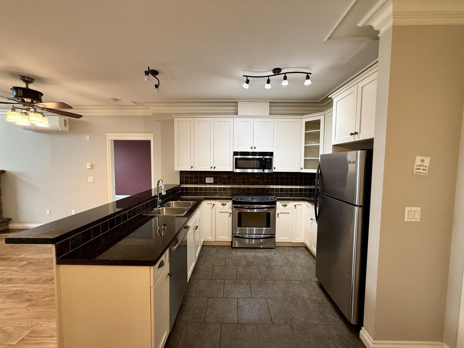 412 32729 Garibaldi Drive, Abbotsford, British Columbia  V2T 0A6 - Photo 10 - R3083815