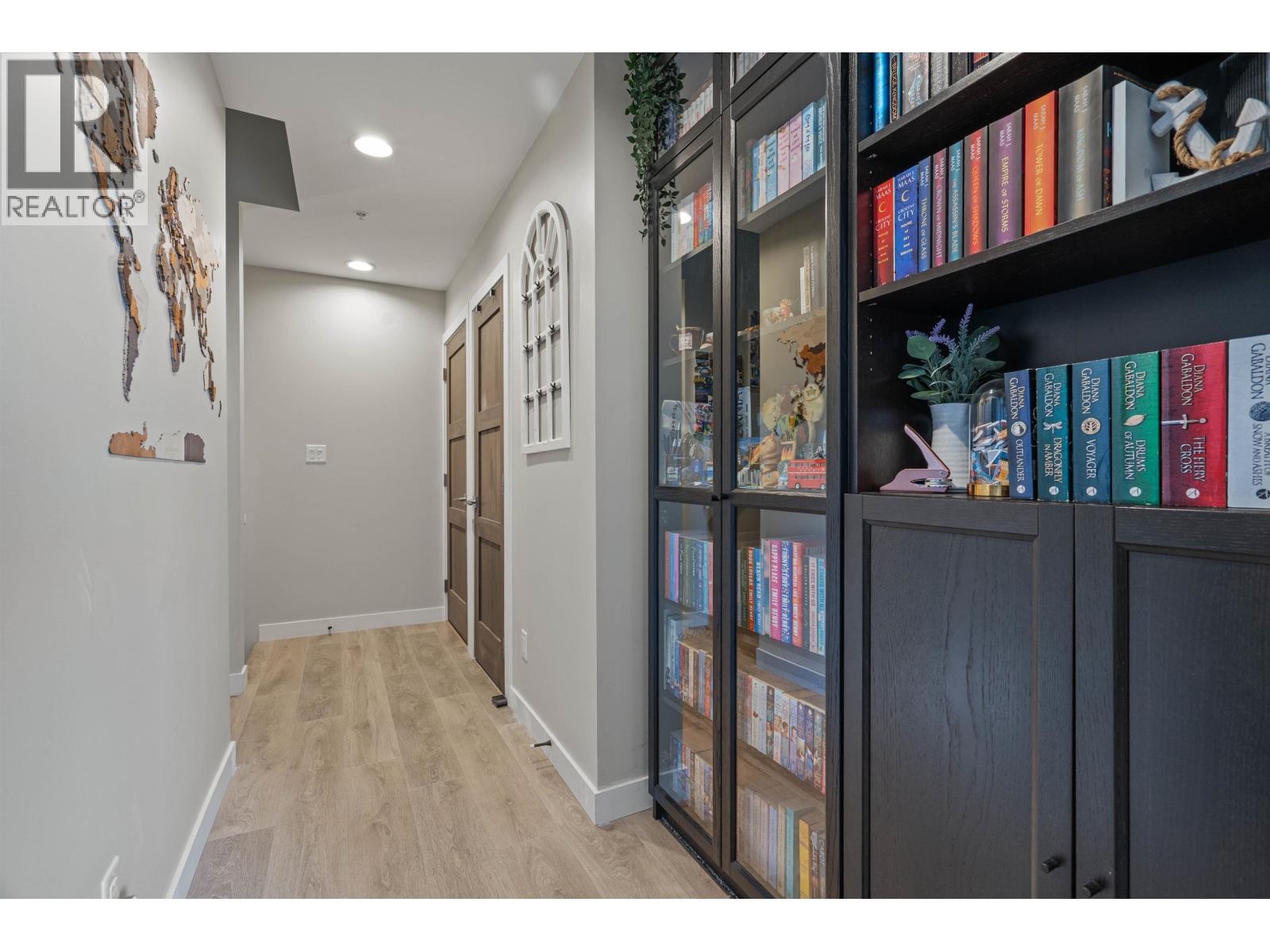 405 9350 University High Street, Burnaby, British Columbia  V5A 0B6 - Photo 13 - R3091359