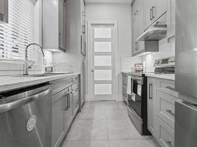 14969 96 Avenue, Surrey, British Columbia  V3R 9V6 - Photo 9 - R3084922