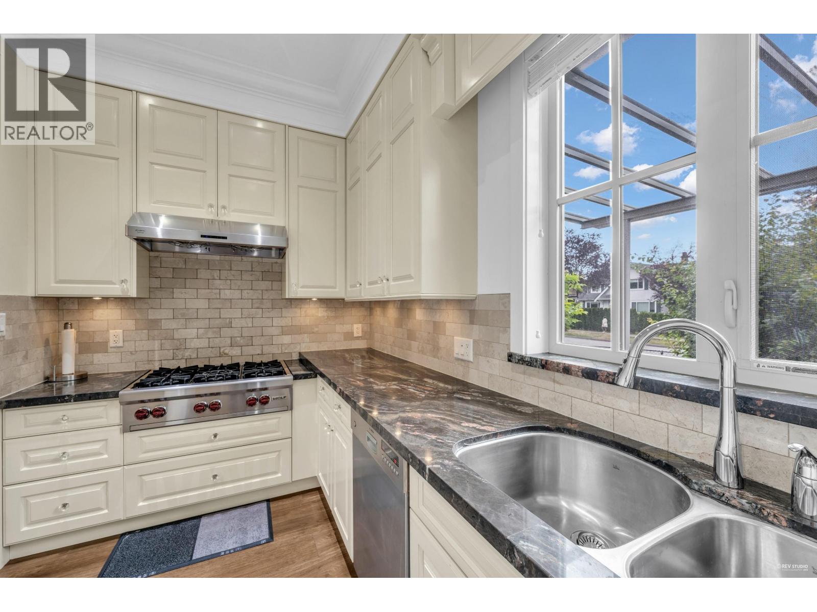 7283 Wiltshire Street, Vancouver, British Columbia  V6P 5H4 - Photo 6 - R3092850