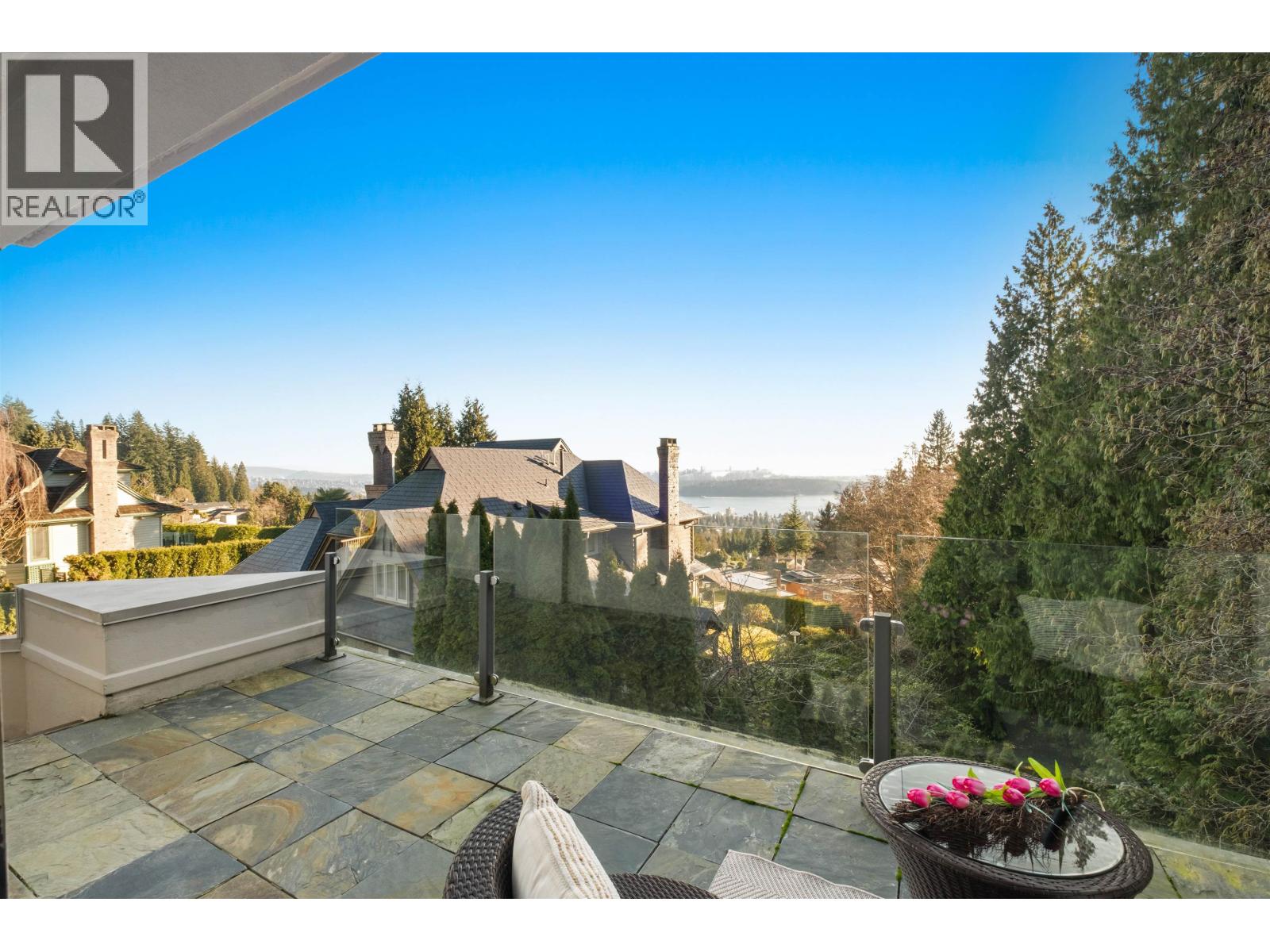 2490 Westhill Court, West Vancouver, British Columbia  V7S 3A5 - Photo 16 - R3080986