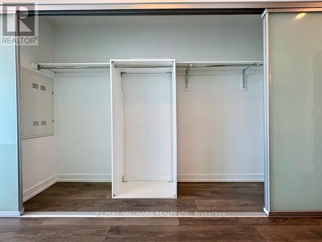 Ph302 - 426 University Avenue, Toronto, Ontario  M5G 1S9 - Photo 21 - C12814072