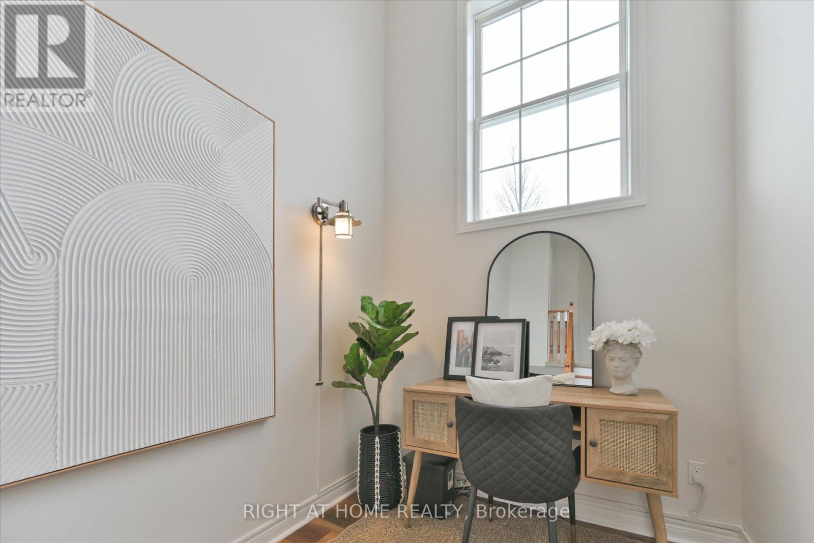 61 Milloy Place, Aurora, Ontario  L4G 7L2 - Photo 13 - N12814070