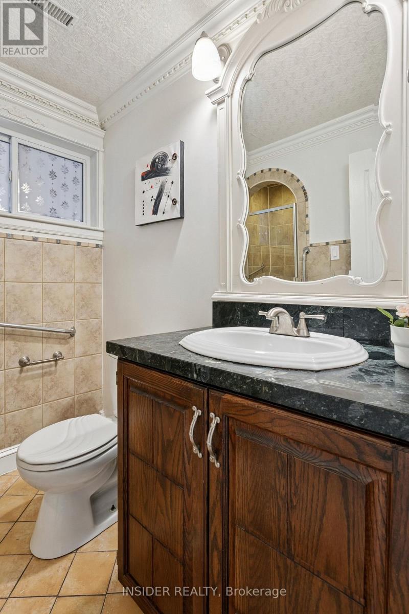 2078 Stanfield Road, Mississauga, Ontario  L4Y 1R5 - Photo 39 - W12814058