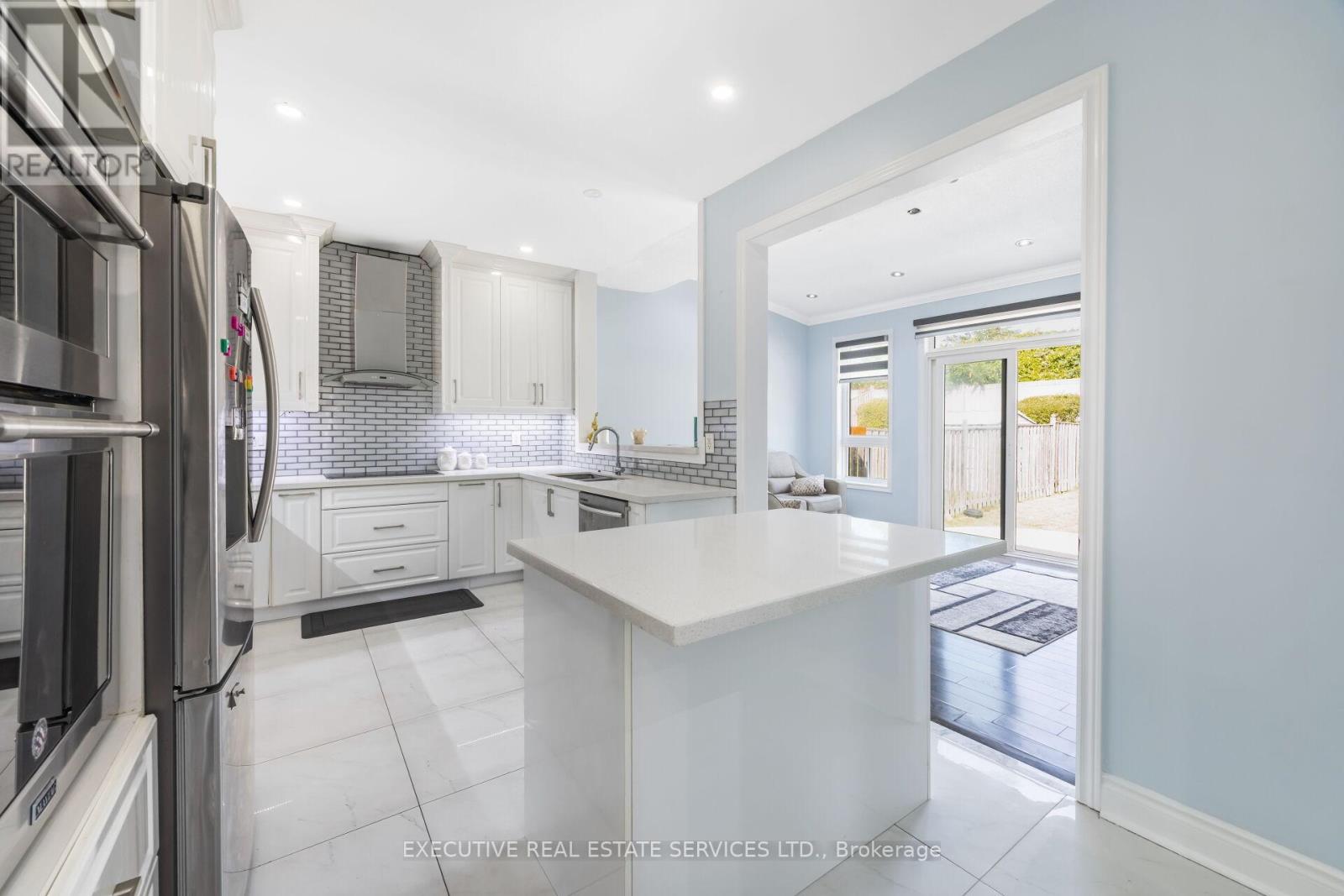 43 Susan Avenue, Brampton, Ontario  L6Y 5N5 - Photo 10 - W12814076