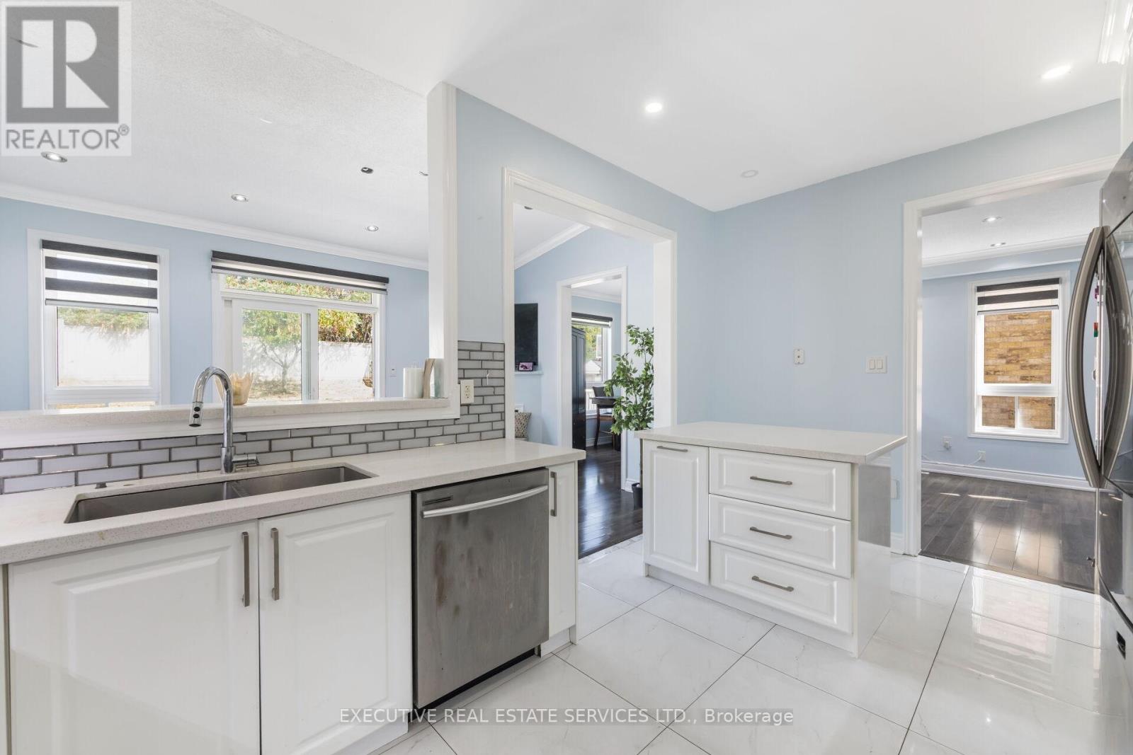 43 Susan Avenue, Brampton, Ontario  L6Y 5N5 - Photo 13 - W12814076