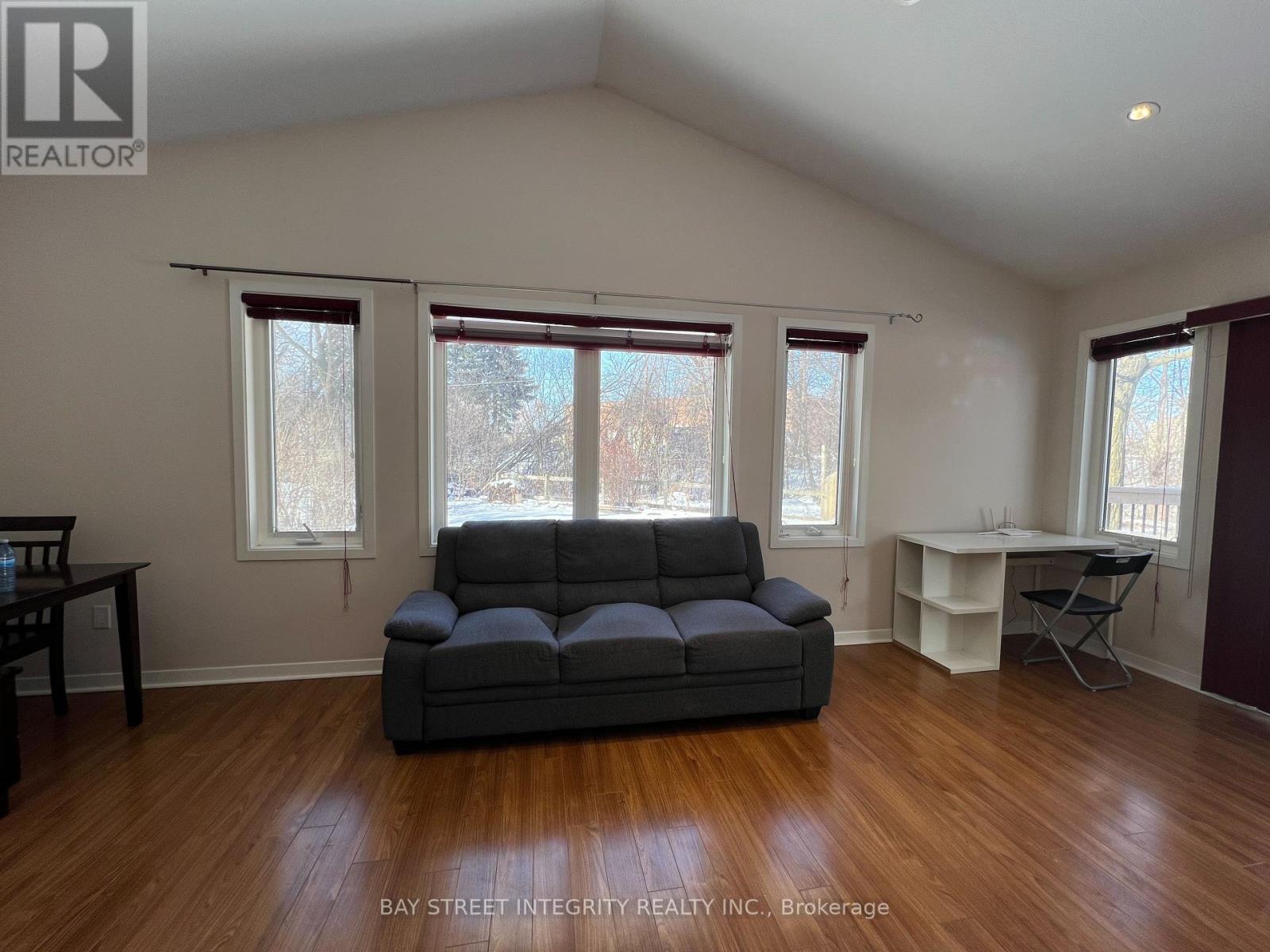 2 - 1339 Pinegrove Road, Oakville, Ontario  L6L 2X2 - Photo 5 - W12814080