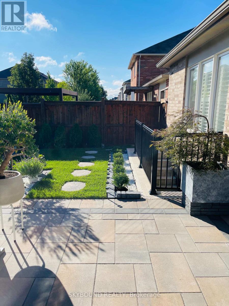 Bsmt - 901 Farmstead Drive, Milton, Ontario  L9T 8J5 - Photo 2 - W12814082