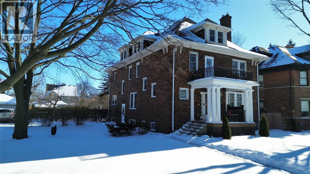 326 Vidal STREET North, Sarnia, Ontario