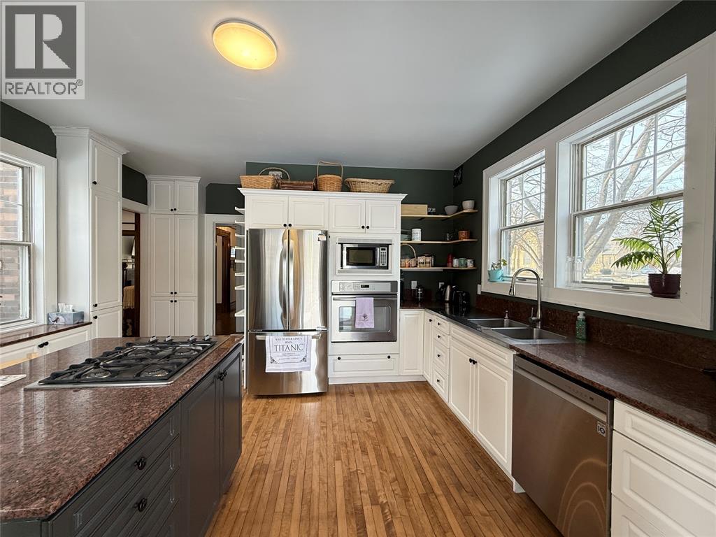 326 Vidal Street North, Sarnia, Ontario  N7T 5Y6 - Photo 7 - 26002972