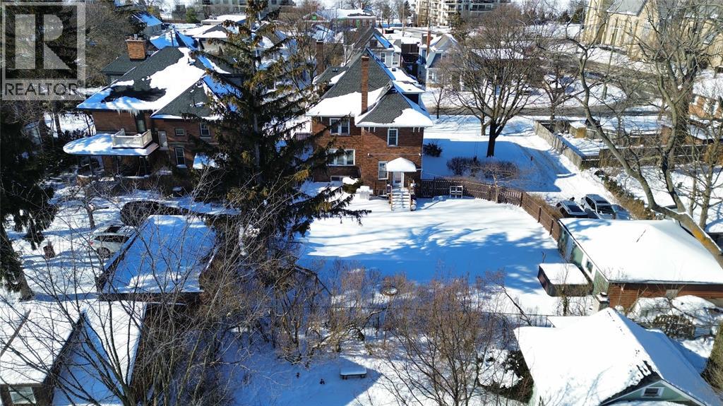 326 Vidal Street North, Sarnia, Ontario  N7T 5Y6 - Photo 42 - 26002970